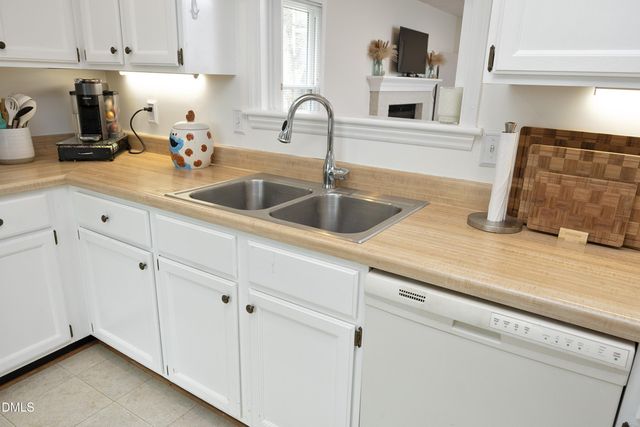 1507 Nature Court, Raleigh, NC 27609