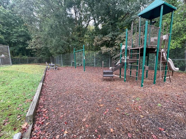 1507 Nature Court, Raleigh, NC 27609