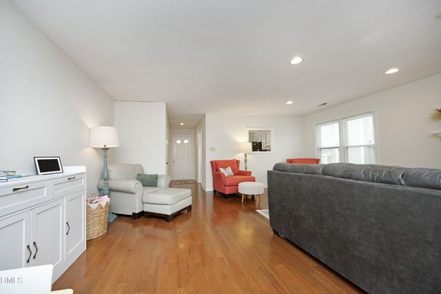 1507 Nature Court, Raleigh, NC 27609