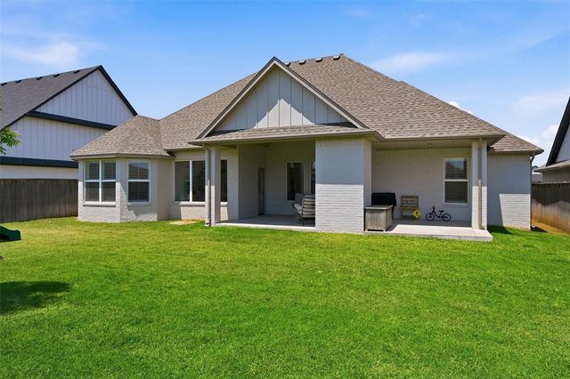 4302 Windstone Drive, Norman, OK 73072
