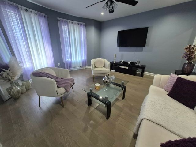 64 Florida Street 1, Boston, MA 02124