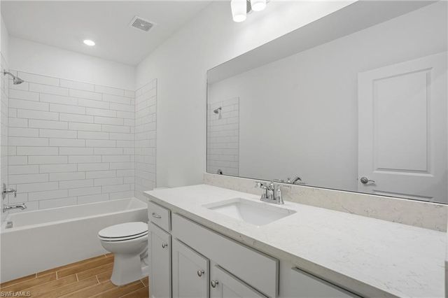 27881 Radiant CT, Bonita Springs, FL 34135