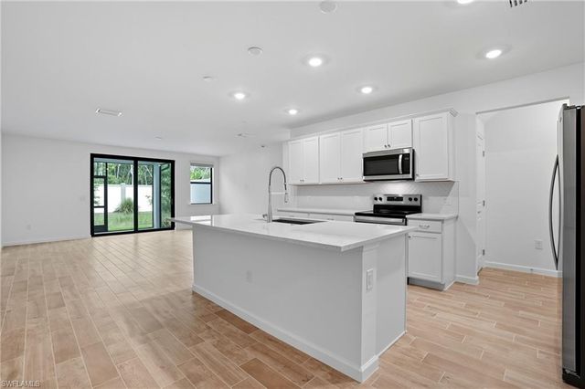 27881 Radiant CT, Bonita Springs, FL 34135