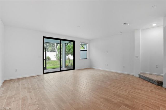 27881 Radiant CT, Bonita Springs, FL 34135