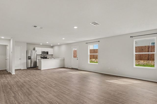 123 Cooper Drive, Cleburne, TX 76031