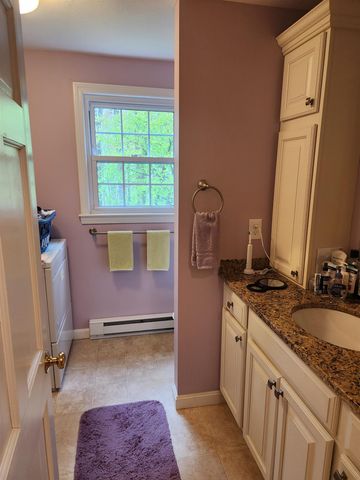 21 Harvest Drive, Hooksett, NH 03106
