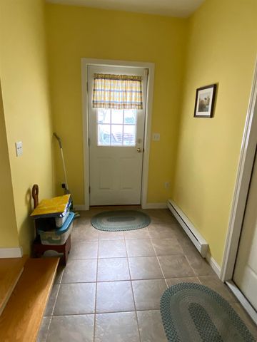 21 Harvest Drive, Hooksett, NH 03106