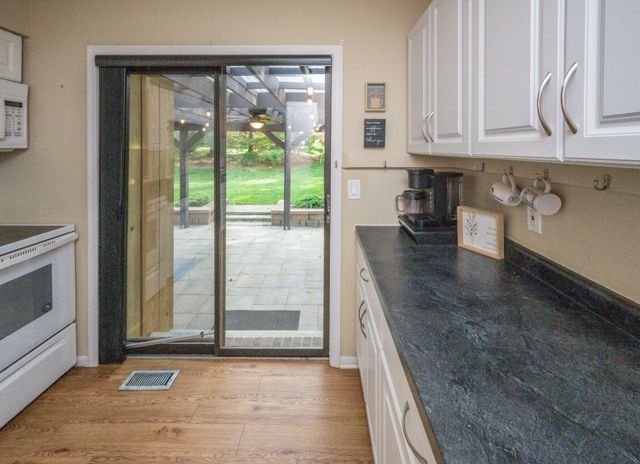 934 Palomino Drive, Villa Hills, KY 41017