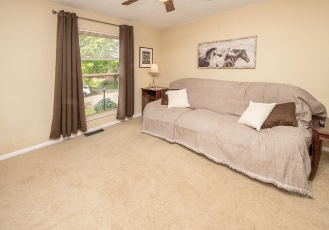 934 Palomino Drive, Villa Hills, KY 41017