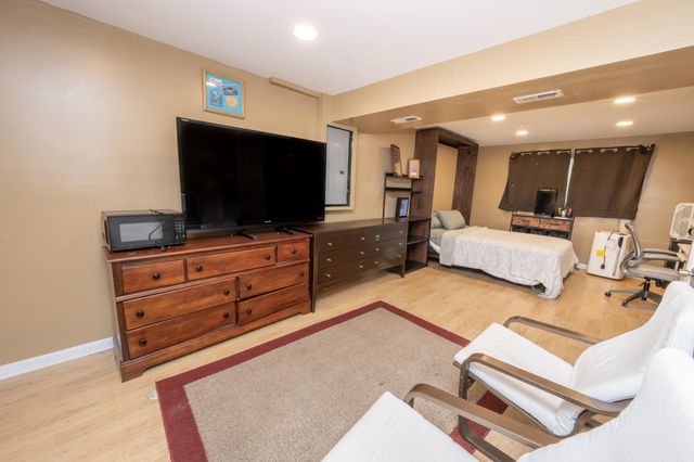 934 Palomino Drive, Villa Hills, KY 41017