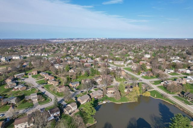 934 Palomino Drive, Villa Hills, KY 41017