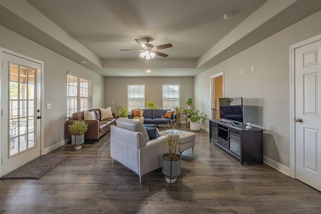 570 Bonanza Street, Centerton, AR 72719