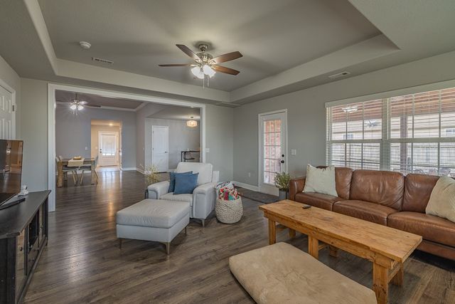 570 Bonanza Street, Centerton, AR 72719