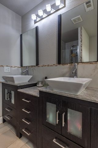 570 Bonanza Street, Centerton, AR 72719