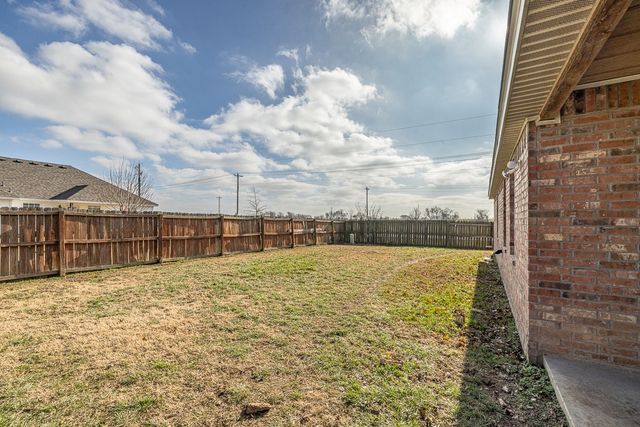 570 Bonanza Street, Centerton, AR 72719