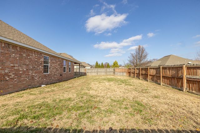 570 Bonanza Street, Centerton, AR 72719