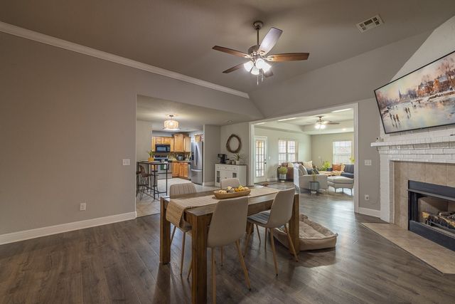 570 Bonanza Street, Centerton, AR 72719