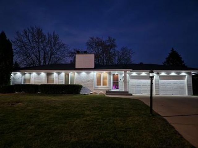 10037 Girard Avenue S, Bloomington, MN 55431
