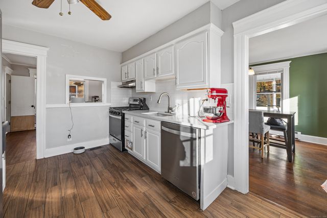 1045 Cooke Street, Waterbury, CT 06704