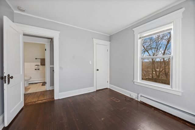 1045 Cooke Street, Waterbury, CT 06704