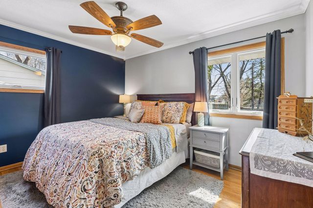 7859 48th Avenue N, New Hope, MN 55428