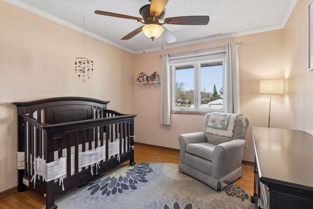 7859 48th Avenue N, New Hope, MN 55428