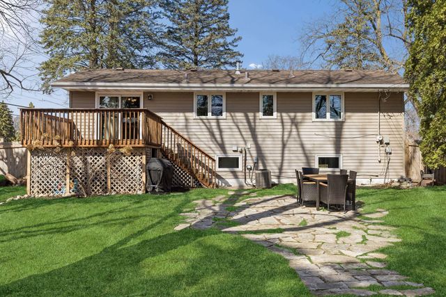 7859 48th Avenue N, New Hope, MN 55428