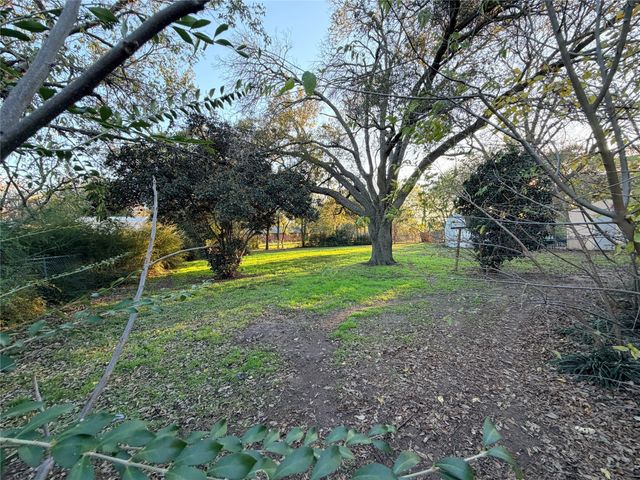 7008 Briley Drive, North Richland Hills, TX 76180