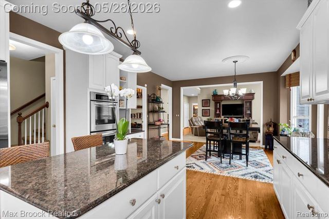 47071 Northumberland Street, Novi, MI 48374