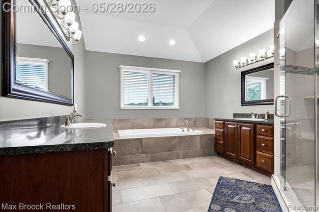 47071 Northumberland Street, Novi, MI 48374