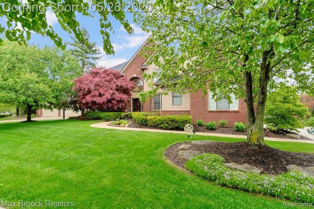 47071 Northumberland Street, Novi, MI 48374