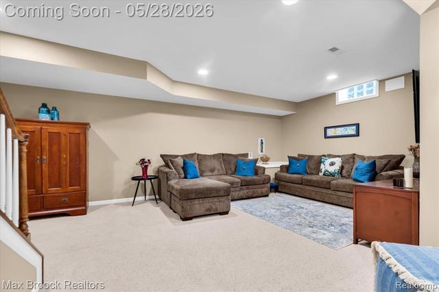 47071 Northumberland Street, Novi, MI 48374