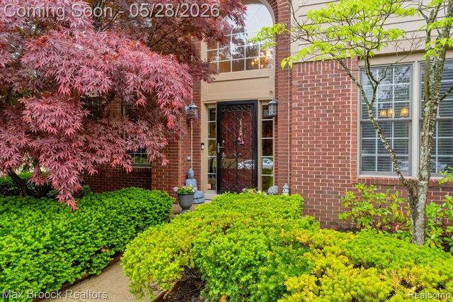 47071 Northumberland Street, Novi, MI 48374