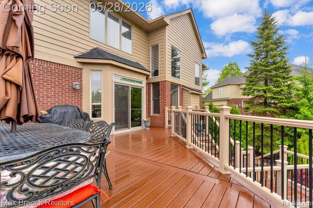 47071 Northumberland Street, Novi, MI 48374