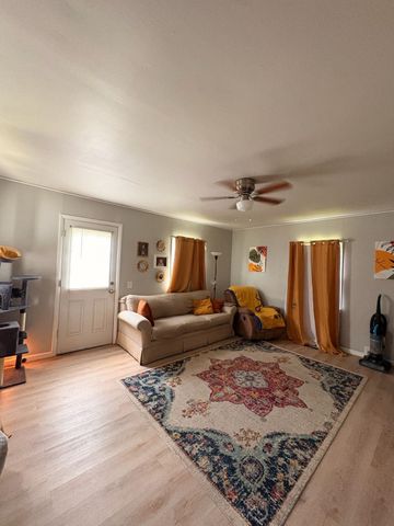 608 Oakwood Street, Owosso, MI 48867