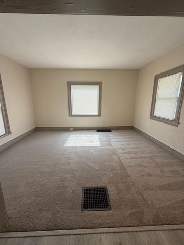 608 Oakwood Street, Owosso, MI 48867