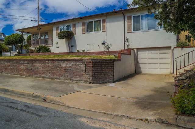 336 High Street, Monterey, CA 93940