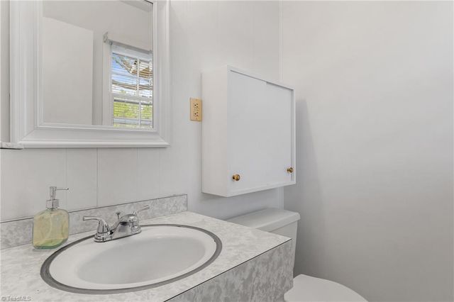 4017 Wexford Drive, Greensboro, NC 27406