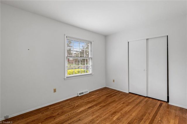 4017 Wexford Drive, Greensboro, NC 27406