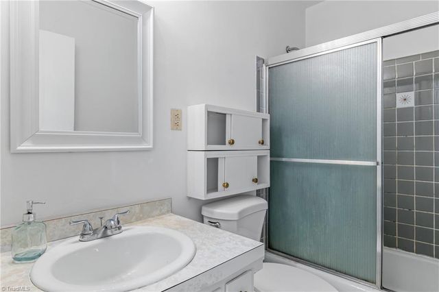 4017 Wexford Drive, Greensboro, NC 27406