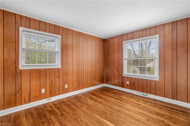 4017 Wexford Drive, Greensboro, NC 27406