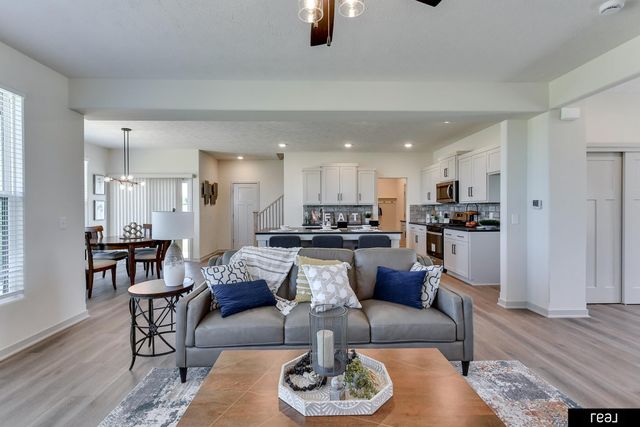 10415 S 191 Avenue, Omaha, NE 68136