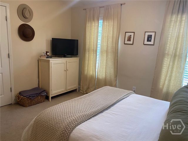 232 Center Park, Athens, GA 30605
