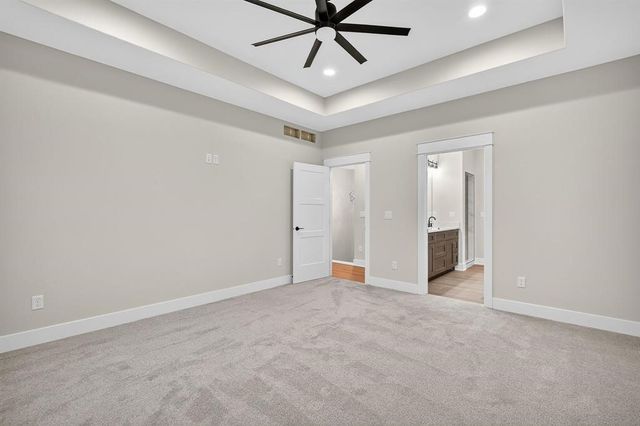 3794 NW 183rd Street, Clive, IA 50325