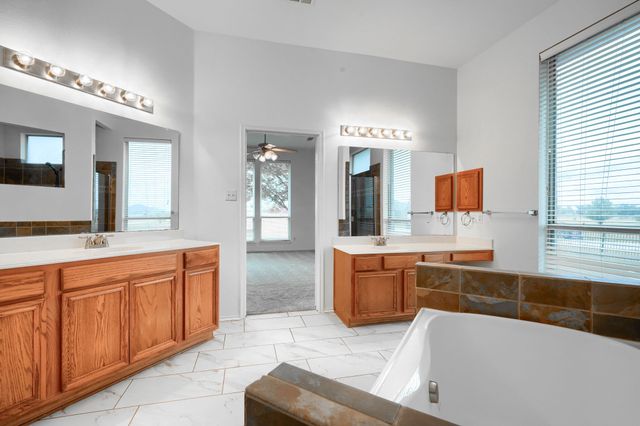 287 Eastward Drive, Royse City, TX 75189