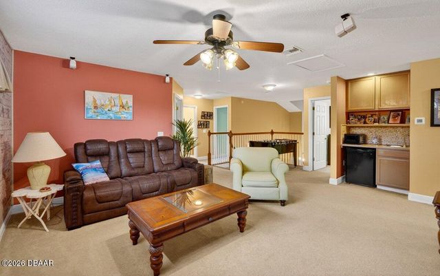 341 Glen Club Drive, Debary, FL 32713