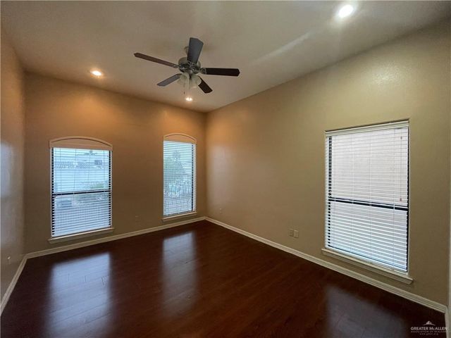 2715 Mimosa Drive 12, Mission, TX 78574