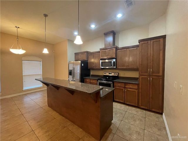 2715 Mimosa Drive 12, Mission, TX 78574