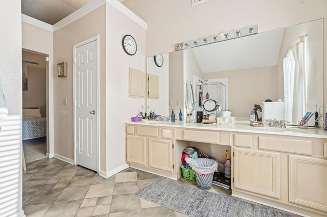 18079 Holly Forest Drive, Houston, TX 77084