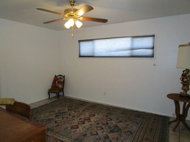 1009 Dakota Street NE, Albuquerque, NM 87110